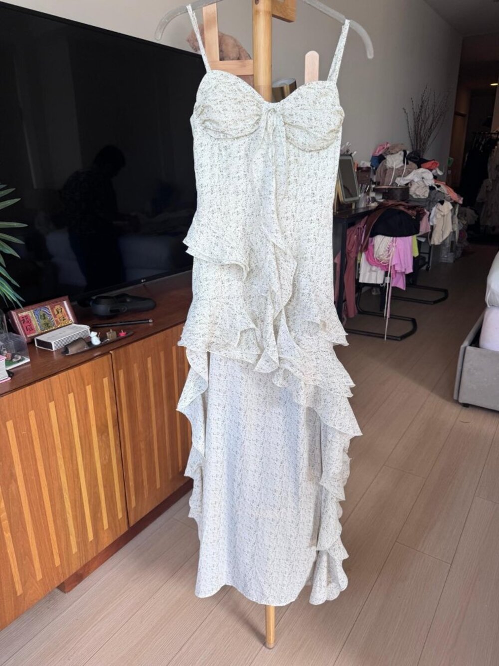 White Ruffle High Low Maxi Dress Spaghetti Strap Flowy S